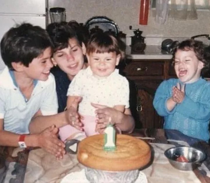 Rosa with her parents and siblings, who continue to share a close relationship.